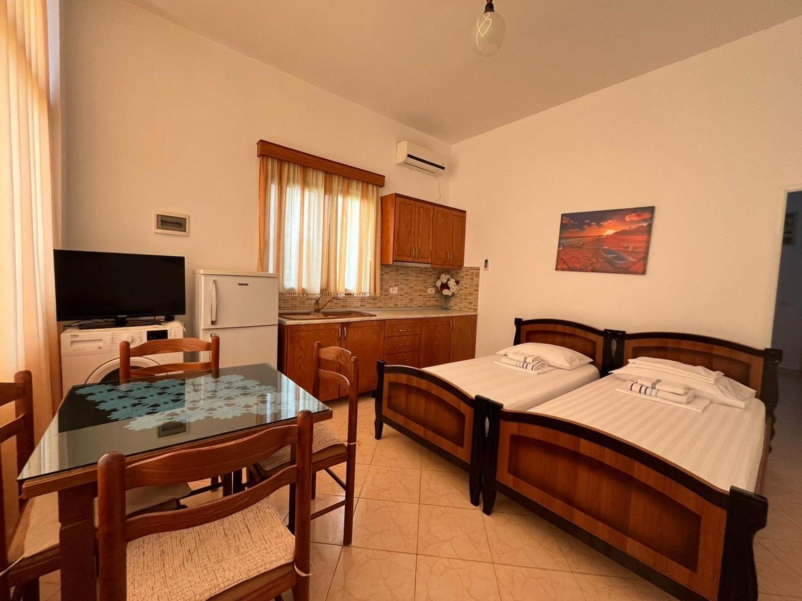 Apartament Center Ksamil